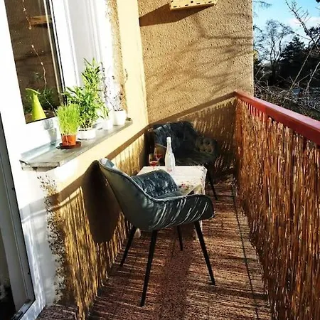 Cely Apartman Podlesi 54m2 S Dvema Balkony A S Novou Manzelskou Posteli, Zatim Neni Na Fotkach